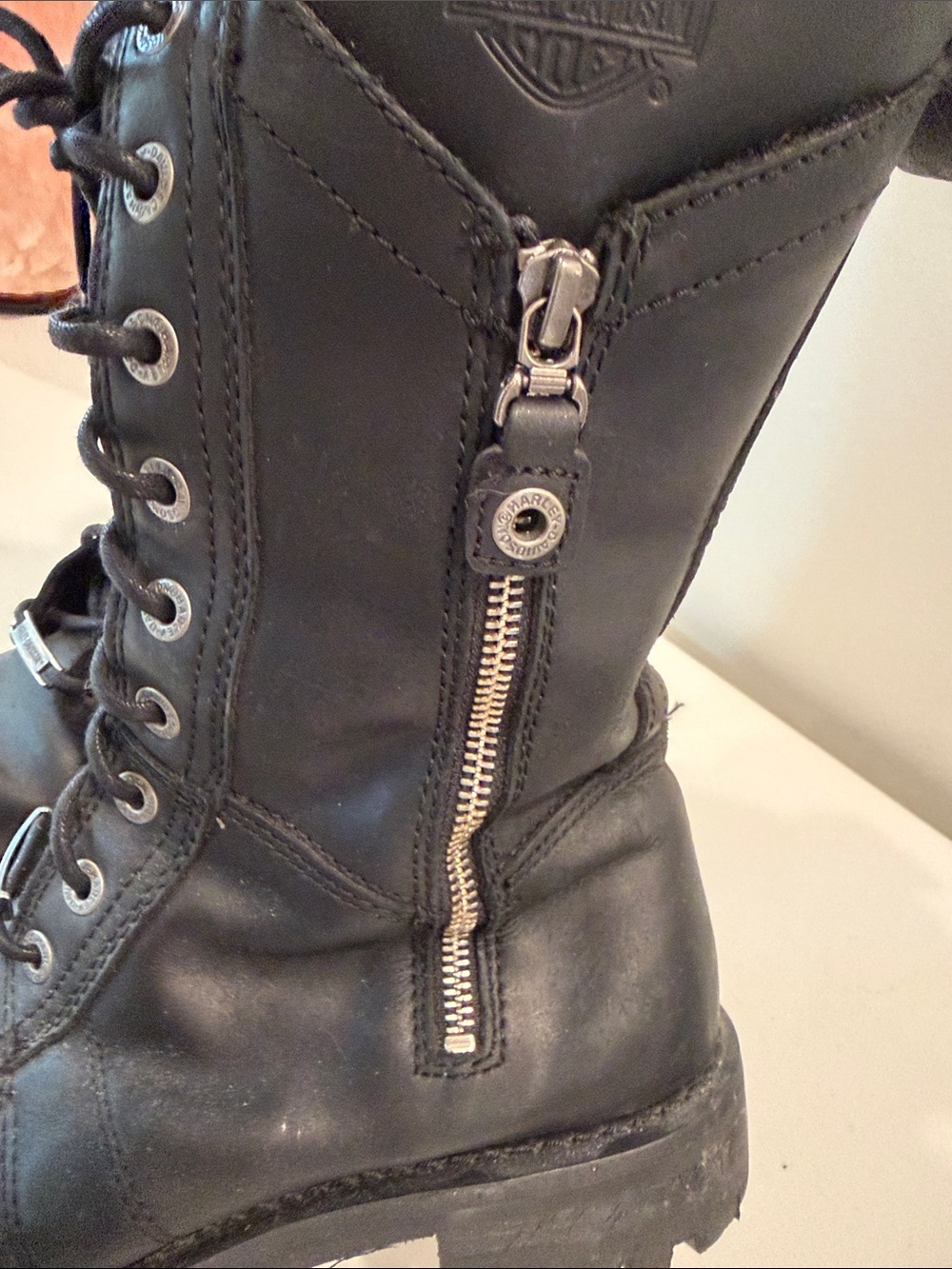 Harley-Davidson Black Lace-Up Combat Boots with Side Zips - Picture 2 of 13